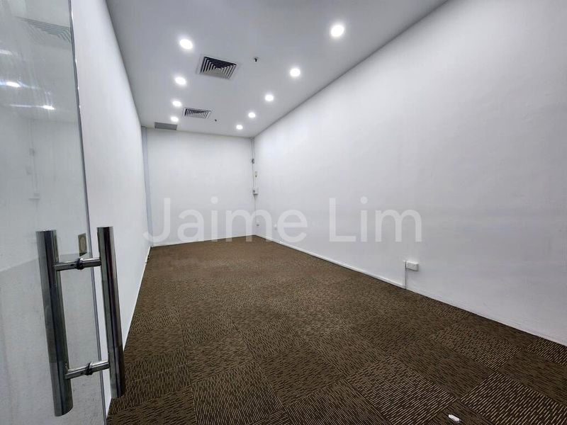 Mall Shop for Sale in  Midpoint Orchard - Image 13